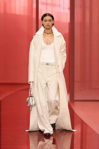 Look 51